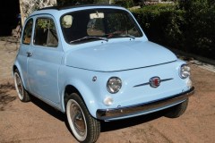 Mariage en Fiat 500 Bleue