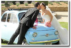 Mariage en Fiat 500 bleue